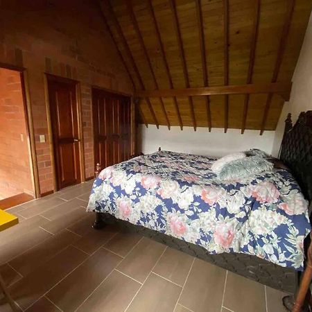 Hermosa Casa , Con Parqueadero En Rionegro Cerca Al Aeropuerto Villa Exteriör bild
