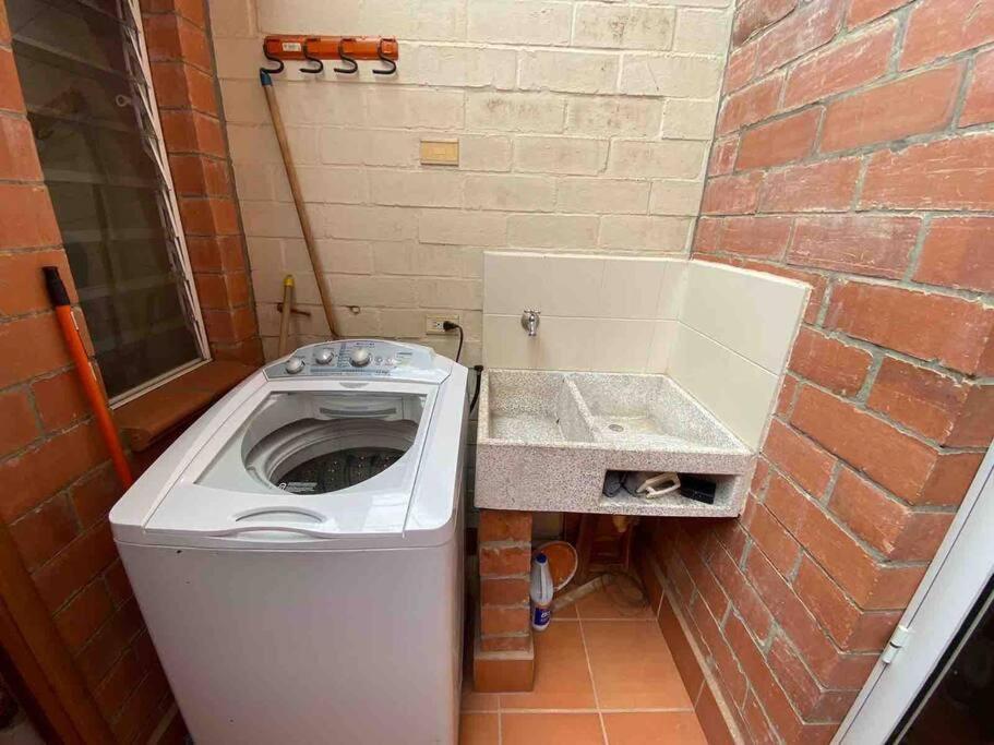 Hermosa Casa , Con Parqueadero En Rionegro Cerca Al Aeropuerto Villa Exteriör bild