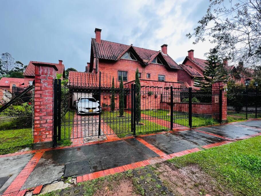 Hermosa Casa , Con Parqueadero En Rionegro Cerca Al Aeropuerto Villa Exteriör bild